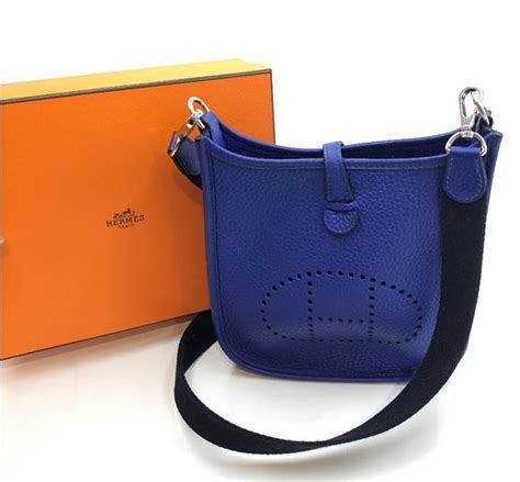 bolso hermes cuadrado|cartera hermes original.